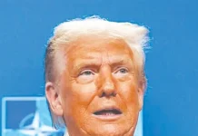 நேட்டோ அமைப்பில் இருந்து வெளியேற அமெரிக்க அதிபர் ட்ரம்ப் பரிசீலனை