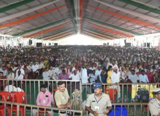 காங்கிரஸ் அரசு சாதனை மாநாடு