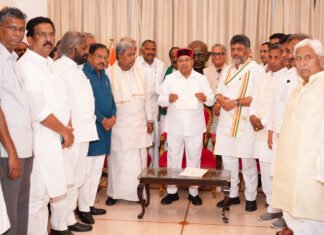 புதிய முதலமைச்சராக புதன்கிழமை டி.கே.சிவகுமார் பதவியேற்பு