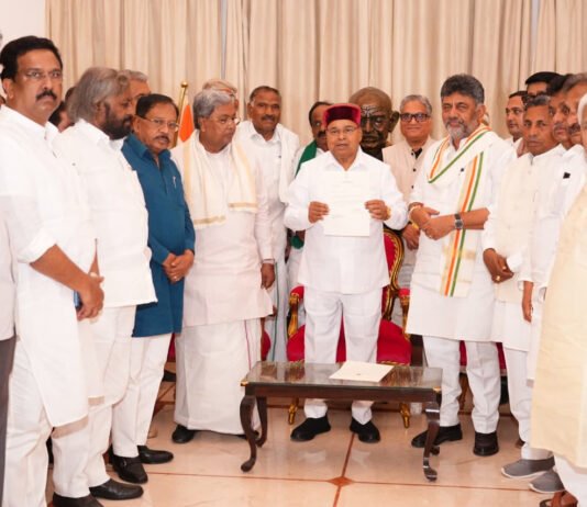 புதிய முதலமைச்சராக புதன்கிழமை டி.கே.சிவகுமார் பதவியேற்பு