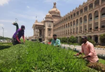 புதிய அமைச்சர்கள் தேர்வு