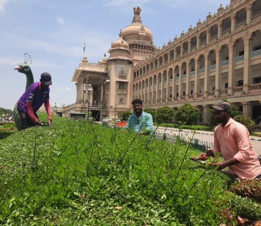புதிய அமைச்சர்கள் தேர்வு
