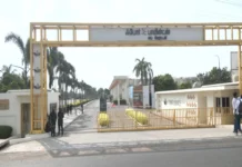 மாமல்லபுரம் சொகுசு ரெசார்ட்டில் தவெக எம்எல்ஏக்கள்