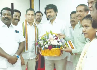 ஆம் ஆத்மிக்கு ஆதரவளித்தது போன்ற தவறை மீண்டும் செய்கிறதா காங்கிரஸ்