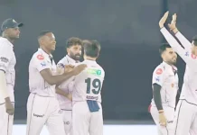 சன்ரைசர்ஸ் ஹைதராபாத்தை வீழ்த்திய குஜராத்