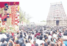 497 மண்டகப்படிகளில் எழுந்தருளி அழகர்கோவிலை அடைந்தார் கள்ளழகர்