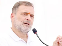 பல நாடுகளுக்கு பறக்கிறார்” – பிரதமரின் பயணங்கள் குறித்து ராகுல் விமர்சனம்