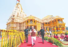 குஜராத்தில் உள்ள சோம்நாத் கோயில் குடமுழுக்கு விழாவில் மோடி பங்கேற்பு