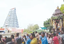 ஸ்ரீவில்லிபுத்தூர் மடவார் வளாகம் வைத்தியநாத சுவாமி கோயில் புதிய தேர் வெள்ளோட்டம்