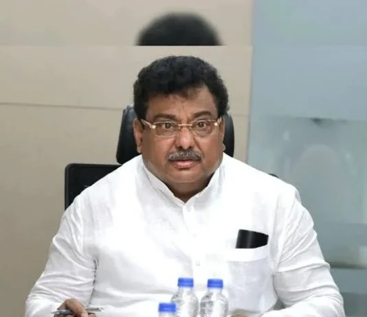 கர்நாடக அமைச்சர்கள் இலாகா விவகாரம் எம்.பி. பாட்டீல் விளக்கம்