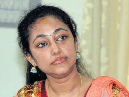 விபத்துக்குள்ளான காரை தர்ஷன் மகன் ஓட்டவில்லை – தாய் விளக்கம்
