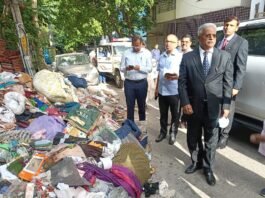 பெங்களூரில் குப்பைகள் – லோக் ஆயுக்தா அதிரடி சோதனை வழக்குப் பதிவு