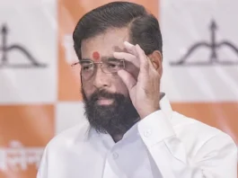 உத்தவ் சிவசேனாவின் 6 எம்.பிக்கள் ஷிண்டே கட்சியில் இணைந்தனர்
