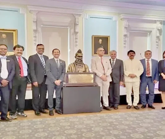 ஸ்காட்லாந்தில் அறுவை சிகிச்சை தந்தை சுஸ்ருதர் சிலை திறப்பு