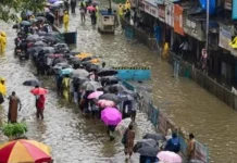 கனமழை 10 பேர் பலி – உத்தரகாண்ட் உ.பி.யில் நிலச்சரிவு இமாச்சலில் வெள்ளப்பெருக்கு