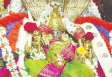 ஆடி முதல் வெள்ளி – ஸ்ரீ சாமுண்டி மலையில் பக்தர்கள் வெள்ளம்