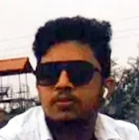 ஓட்டல் லிப்ட் கதவில்தலை சிக்கி வாலிபர் சாவு