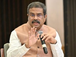 தர்மேந்திர பிரதான் ராஜினாமா – சிஜேபி கொண்டாட்டம்