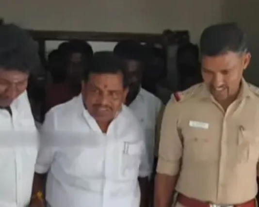 திமுக முன்னாள் அமைச்சர் அனிதா ராதாகிருஷ்ணன் கைது