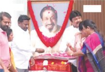 நடிகர்திலகம் சிவாஜி நினைவு தினம்: அமைச்சர் ராஜ்மோகன் மரியாதை