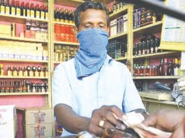 மதுபானங்களின் விலையை உயர்த்த திட்டம்