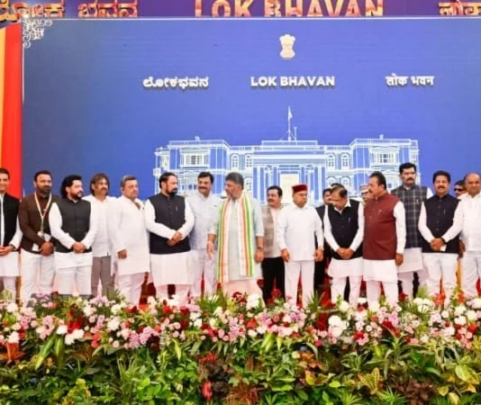 கர்நாடக அமைச்சர்களுக்கு இலக்கா ஒதுக்கீடு – முனியப்பாவுக்கு சமூக நலத்துறை