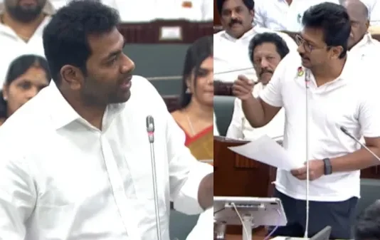 இலவச கார் பெற திமுக மறுப்பு