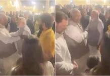 காங்கிரஸ் தலைவர்களுடன் உற்சாகமாக பேசிய பிரதமர் மோடி