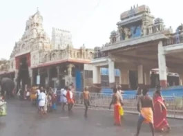 திருச்செந்தூர் கோயிலில் ஆவணி திருவிழா கொடியேற்றத்துடன் தொடக்கம்