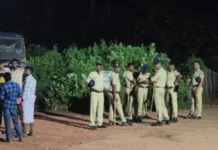 விநாயகர் ஊர்வலத்தின் போது கல்வீச்சு சம்பவம் – போலீஸ் குவிப்பு