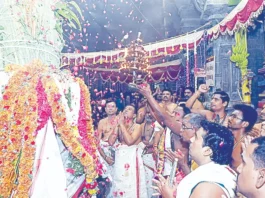 திருச்செந்தூர் சுவாமி கோயிலில் ஆவணித் திருவிழா