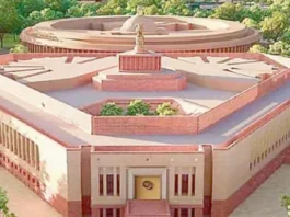 புதிய நாடாளுமன்ற நுழைவாயிலில் தாழ்வாரம்