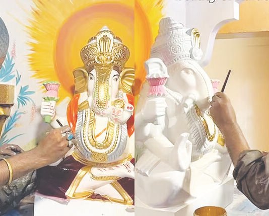 விநாயகர் சிலைக்கு முஸ்லிம் ஓவியரின் வண்ணம்