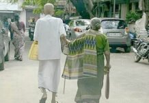 முதுமையில் அன்பை பணத்தால் ஈடுசெய்ய முடியாது