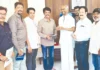 ரஜினியுடன் தென்னிந்திய திரைப்பட எழுத்தாளர் சங்க நிர்வாகிகள் சந்திப்பு