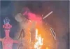 டெல்லியில் ராவணனுடன் கரப்பான் பூச்சி உருவபொம்மை எரிப்பு
