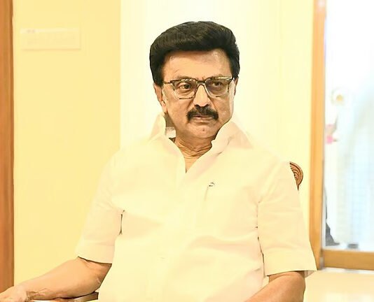 இடைத்தேர்தல்: தயாராக இருக்க திமுக நிர்வாகிகளுக்கு ஸ்டாலின் உத்தரவு