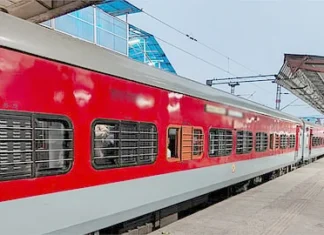 தீபாவளிக்கு 95 சிறப்பு ரெயில்கள் இயக்க திட்டம்