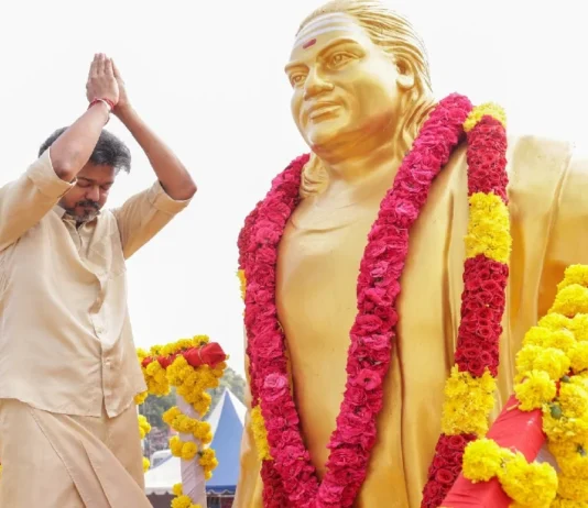 நந்தனம் தேவர் சிலைக்கு முதல் அமைச்சர் விஜய் மரியாதை